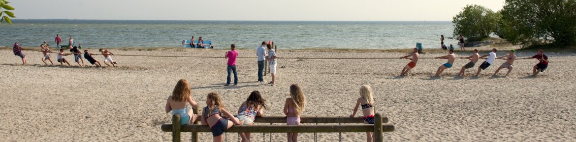 Strand bij De Hege Gerzen Oudemirdum